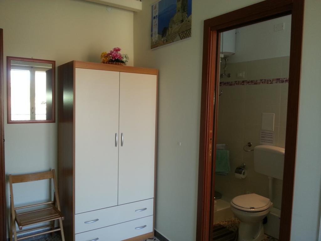 B&B Intrabartolo Трапани Стая снимка