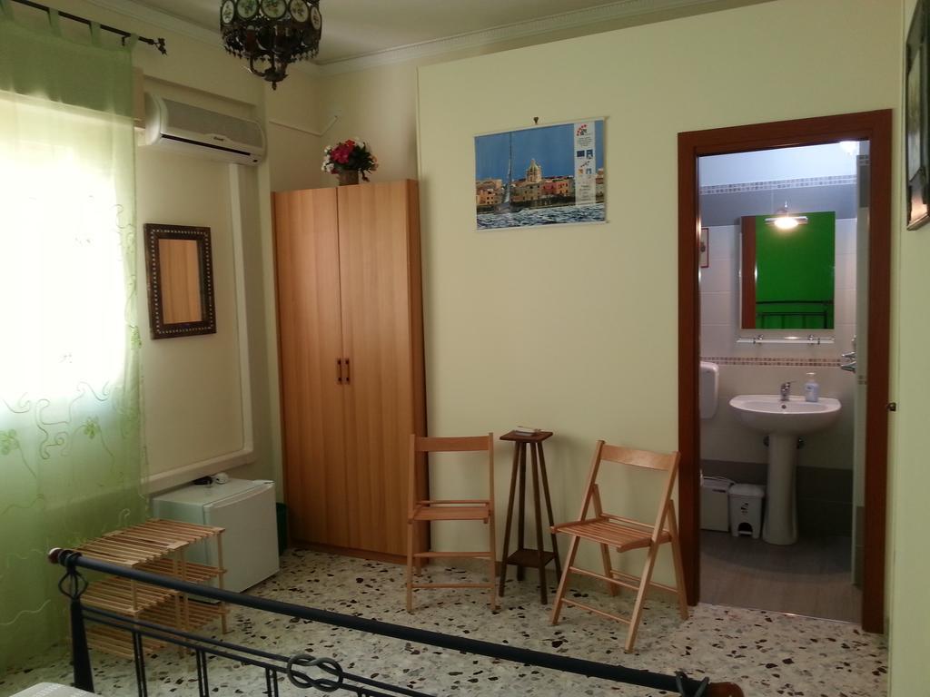 B&B Intrabartolo Трапани Екстериор снимка